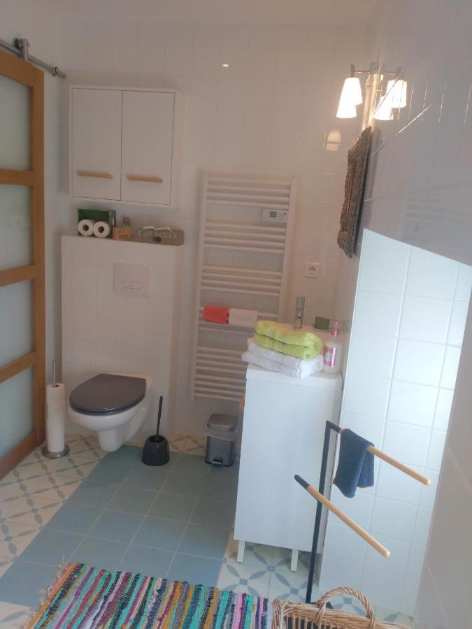 La Petite Maison Dans La Prairie Scille Luaran gambar